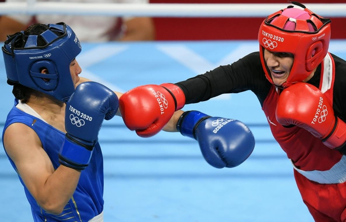 关于TES横扫KT,Doinb关键团战开团秒人峡谷大战成都决赛之夜,强势挺进下一轮的信息 关于TES横扫KT,Doinb关键团战开团秒人峡谷大战成都决赛之夜,强势挺进下一轮的信息