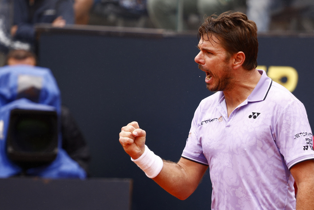 开云APP-包含英国网球队完胜德国网球队，瓦林卡爆发神勇的词条