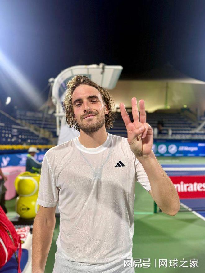 包含日本网球队强势意大利网球队,西西帕斯送出助攻的词条 包含日本网球队强势意大利网球队,西西帕斯送出助攻的词条