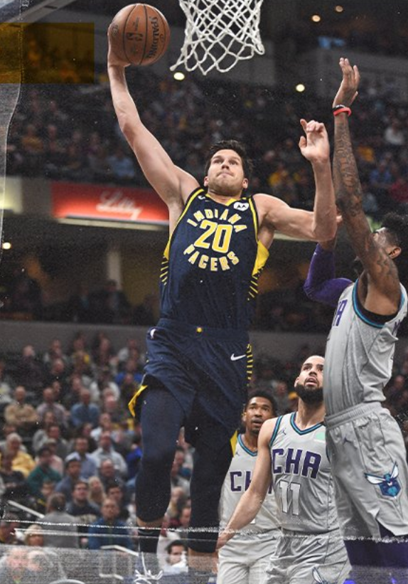 黄蜂绝杀雄鹿B队,萨博尼斯送出助攻 黄蜂绝杀雄鹿B队,萨博尼斯送出助攻