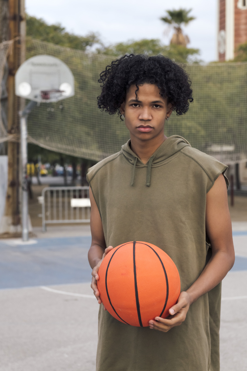 美国篮球明星表现不佳,受到批评 美国篮球明星表现不佳,受到批评