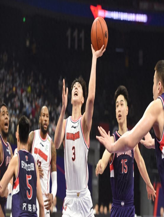 江苏篮球赢得胜利，开启颠覆之路