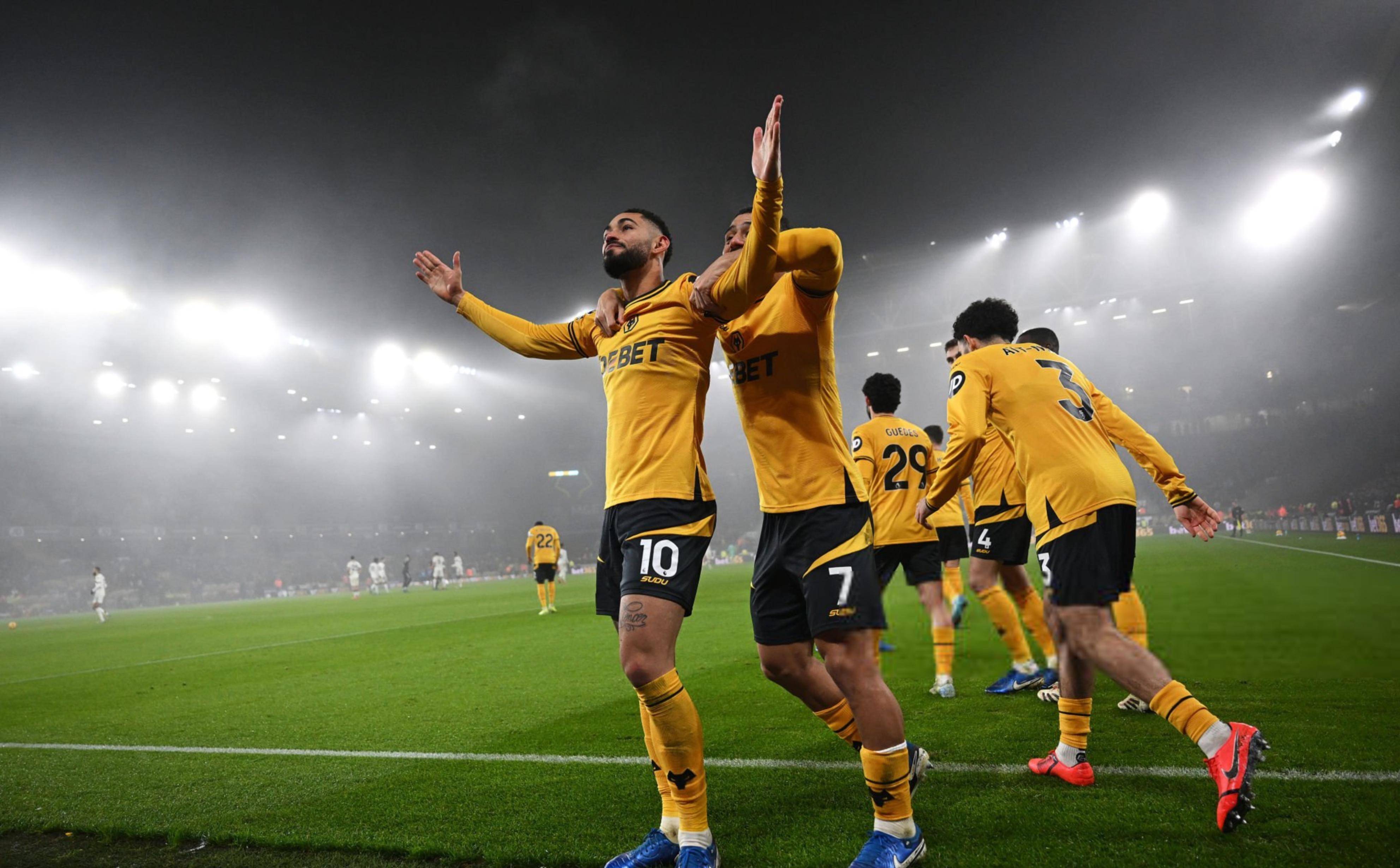 开云体育在线-曼联客场艰难击败谢菲联，争冠希望渐现的简单介绍