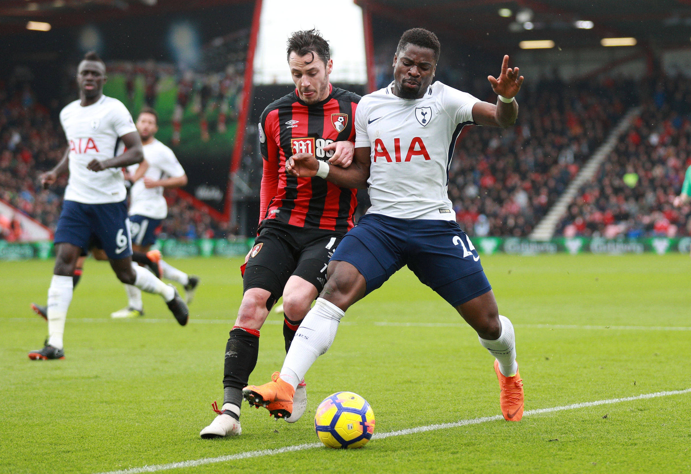 热刺主场击败伯恩茅斯,保持半程不败 热刺主场击败伯恩茅斯,保持半程不败