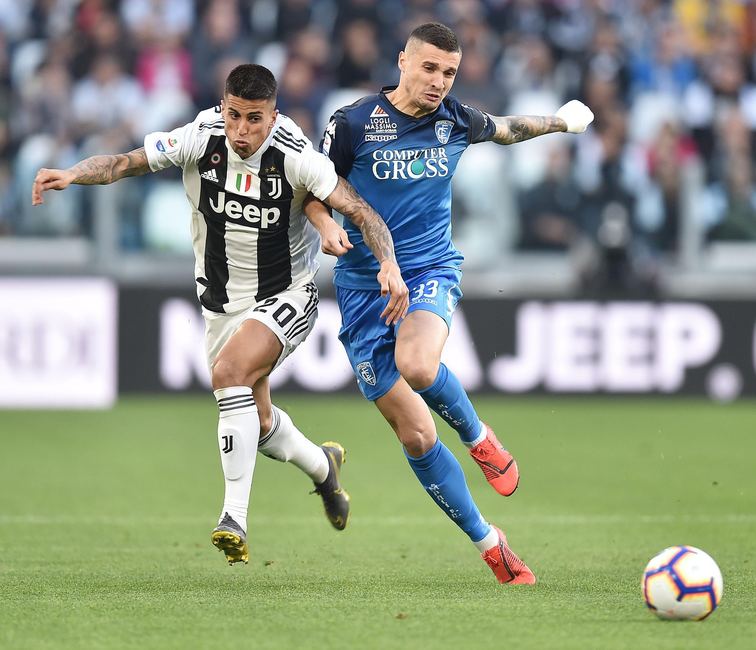 热门球队在意甲比赛中表现突出