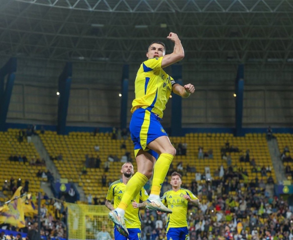 包含克罗地亚连扳两球晋级半决赛的词条