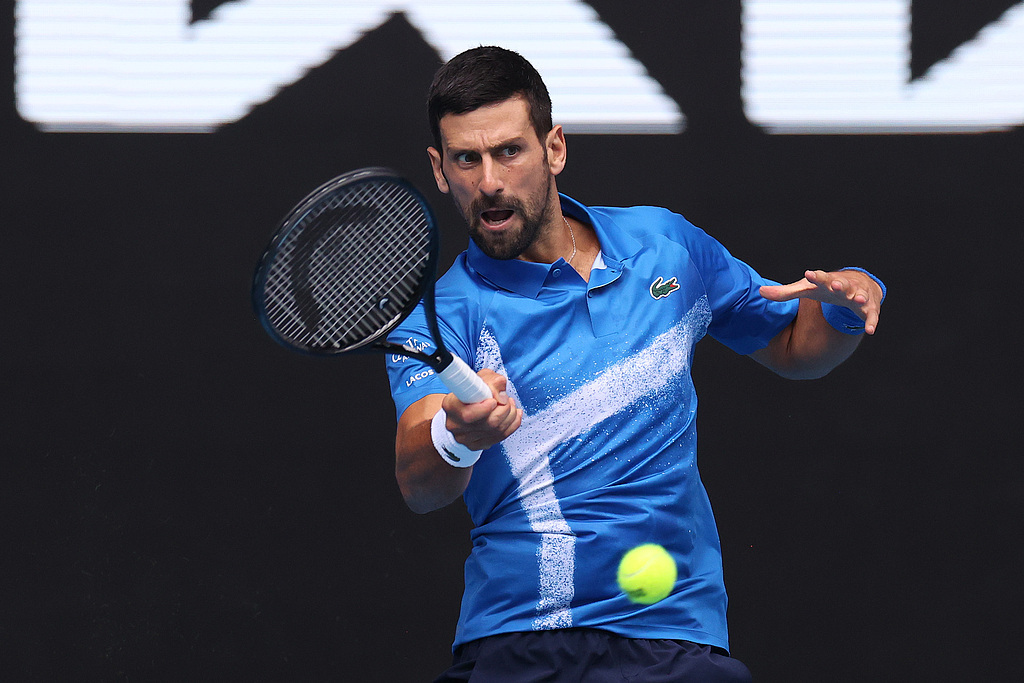 包含澳网鏖战法网，德约科维奇高光表现的词条