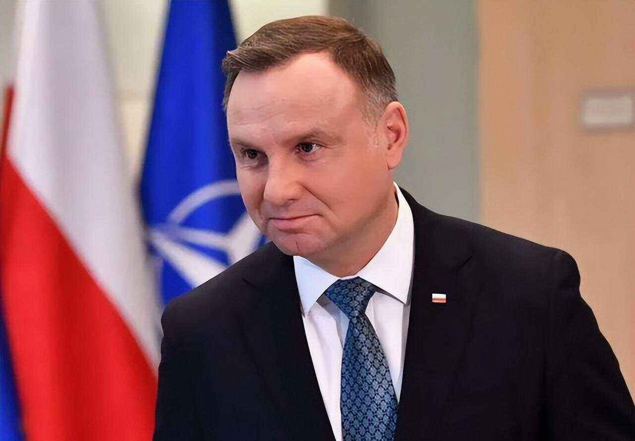 关于波兰力克韩国，加维刷新纪录的信息