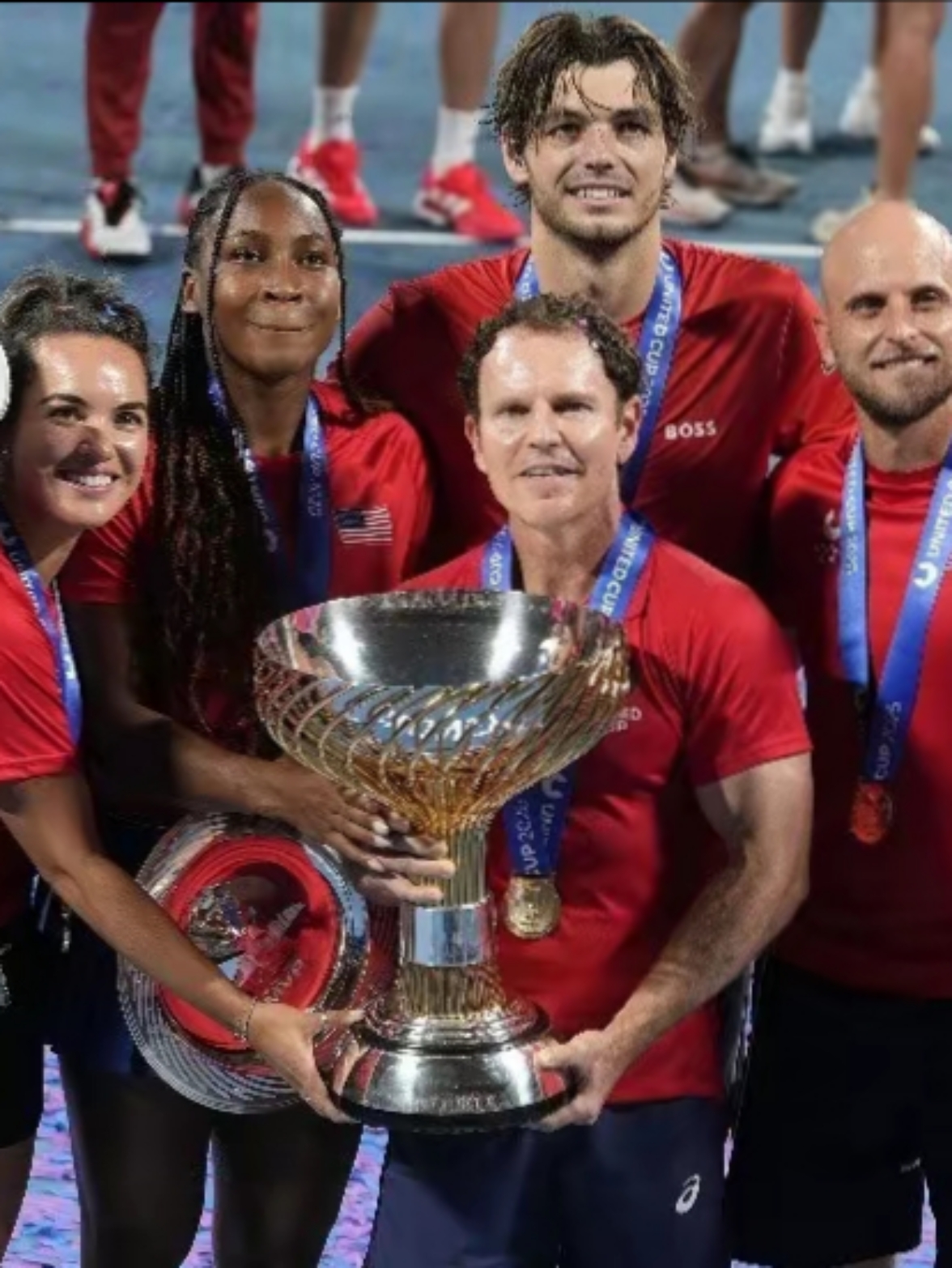 拉沃尔杯翻盘联合杯，辛纳关键制胜的简单介绍