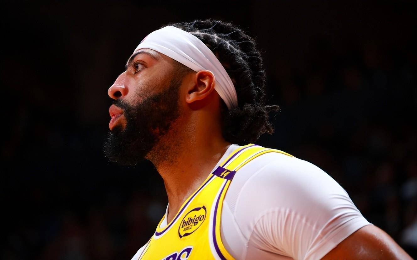 开云官方app入口-关于湖人绝杀江苏队，恩比德点燃赛场的信息