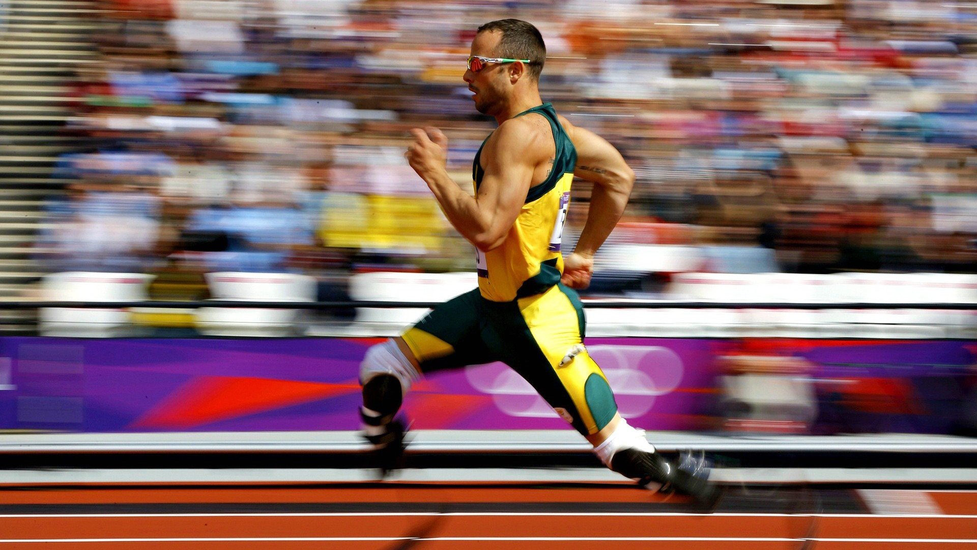 安赛龙点燃赛场激情，马来西亚队轻取泰国队展羽球新格局